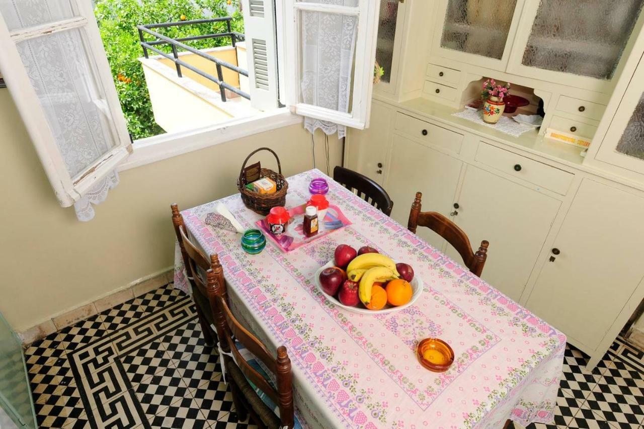 Zeta'S Vintage House In The Centre Of สปาร์ติ ภายนอก รูปภาพ